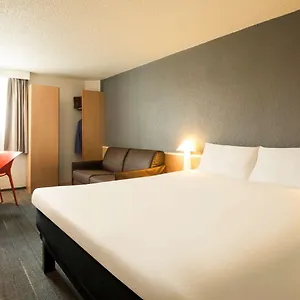 Ibis Orly Tram 7 Hotel Chevilly-Larue