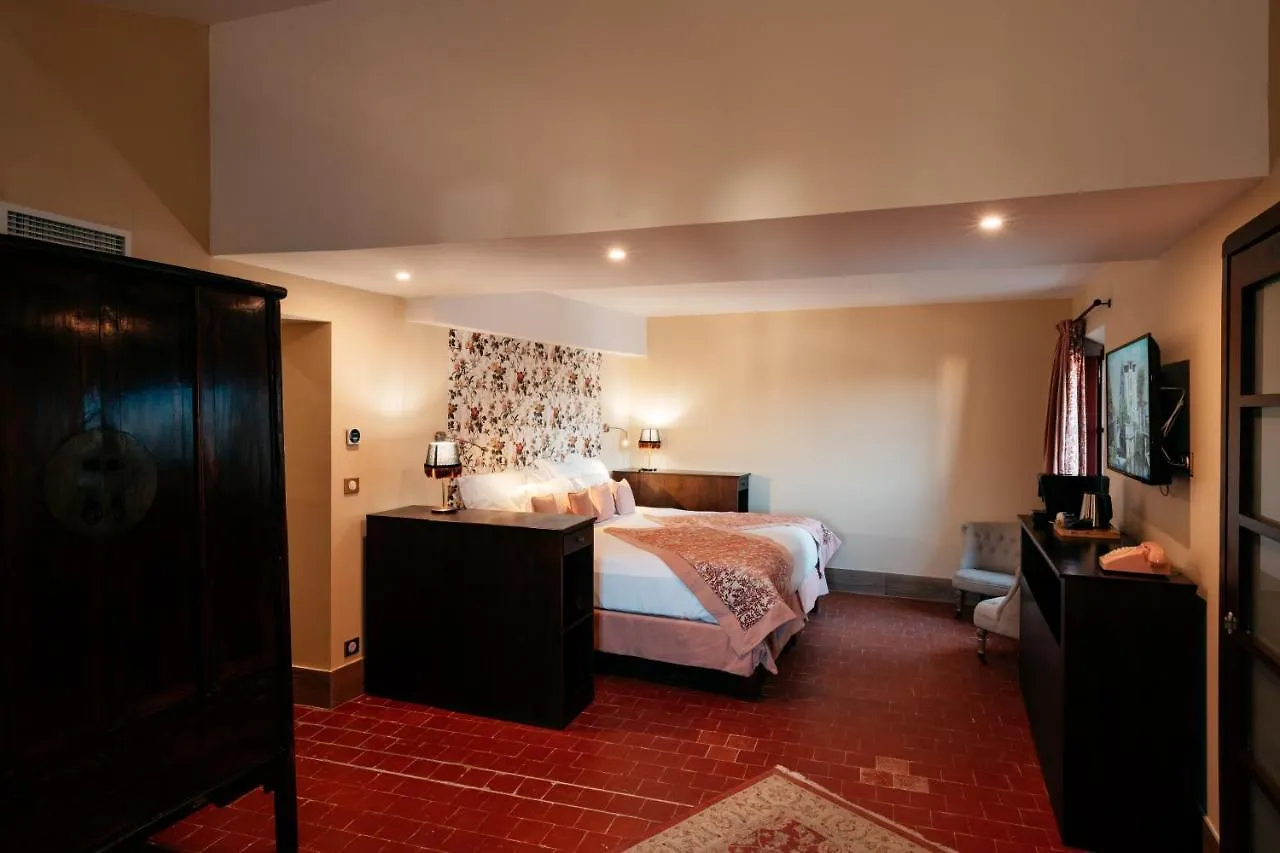 Le Clos Violette Et Le 11 D'Aglae - Hotel De Charme Design De Luxe L'Isle-sur-la-Sorgue