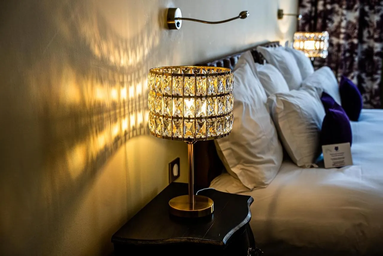 Le Clos Violette Et Le 11 D'Aglae - Hotel De Charme Design De Luxe L'Isle-sur-la-Sorgue
